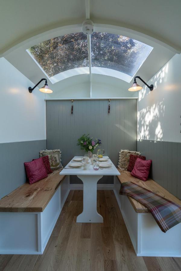 Bannfield Shepherds Hut 巴利马尼 外观 照片